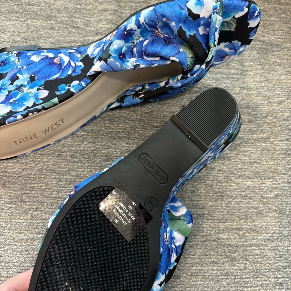 Y2K Nine West Floral Wedges - Picture 3 of 4